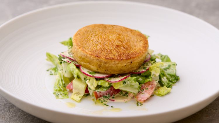 Gericht mit Käse von Christian Kuchler, Ceasar Salad mit Grillkäse